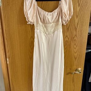 Elegant Cream Puff Sleeve Dress